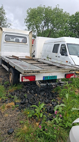 Mercedes-Benz Sprinter 319 3 of 4