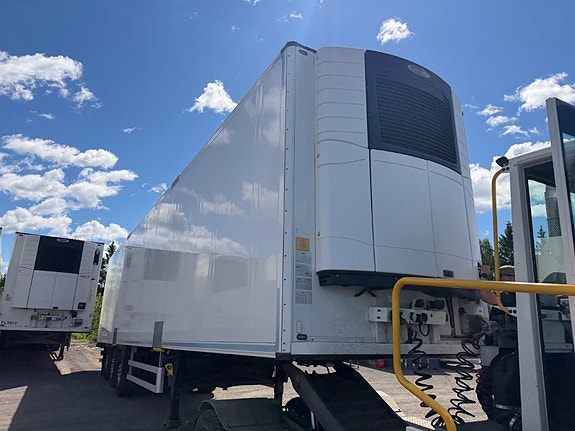 Schmitz CARGOBULL
