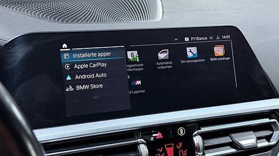 BMW 330e 18 of 19