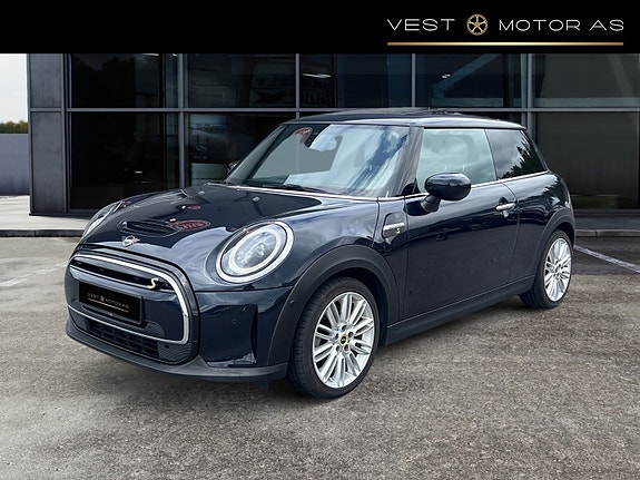 MINI Cooper SE 3 of 5