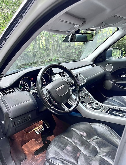 Land Rover Range Rover 5 of 5