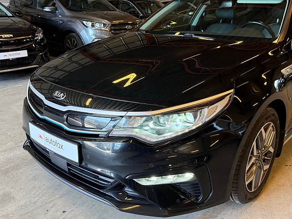 Kia Optima 2 of 5