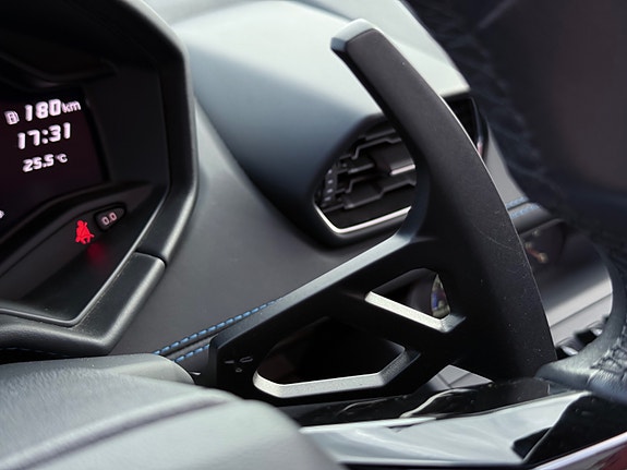 Lamborghini Huracan Spyder 30 of 30