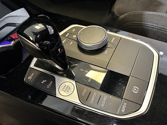 BMW 118i 12 of 12