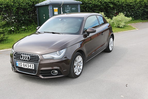 Audi A1 3 of 5