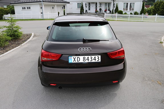 Audi A1 4 of 5