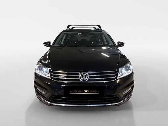 Volkswagen Passat 2 of 5