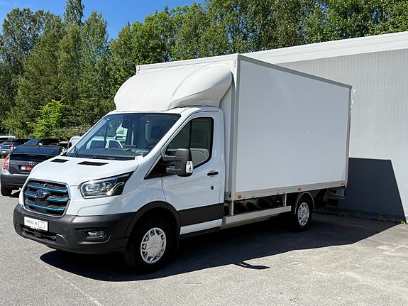 Ford Transit 4 of 5