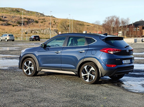 Hyundai Tucson 5 of 17