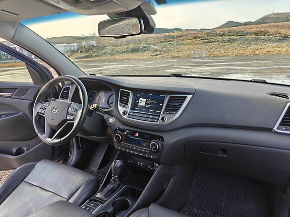 Hyundai Tucson 6 of 17