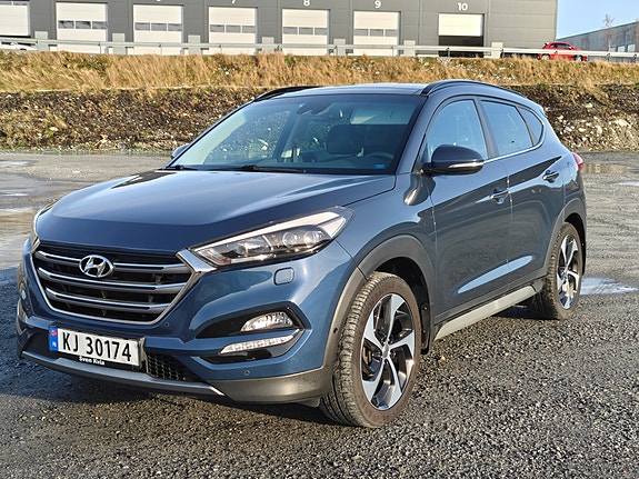 Hyundai Tucson 2 of 17