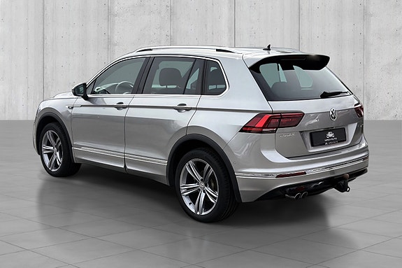 Volkswagen Tiguan 4 of 5