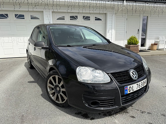 Volkswagen Golf V 3 of 5