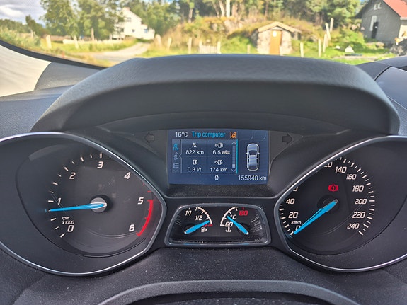 Ford Kuga 14 of 17