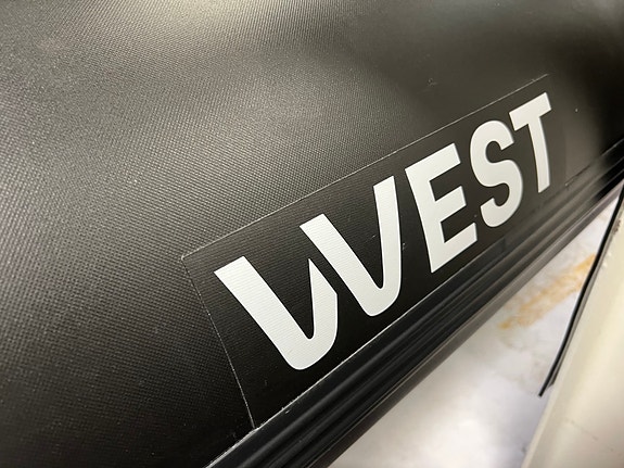 NYHET! West Alu Rib 380 Deluxe m/konsoll - Sort/Grå 2 of 5