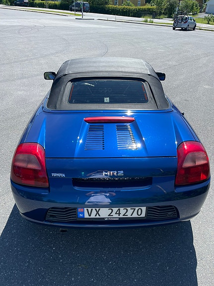 Toyota MR2 11 of 23