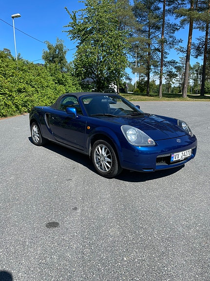 Toyota MR2 8 of 23