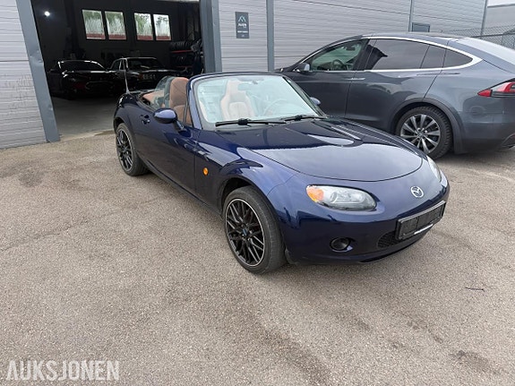 Mazda MX-5 5 of 5