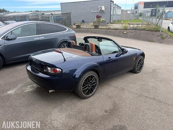 Mazda MX-5 11 of 30