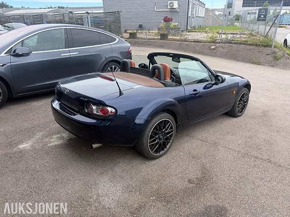 Mazda MX-5 12 of 30