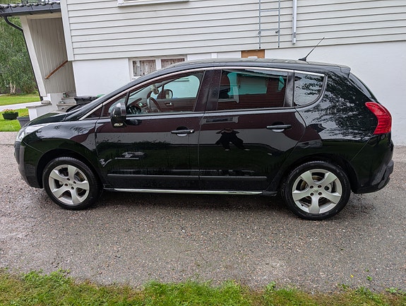 Peugeot 3008 5 of 15