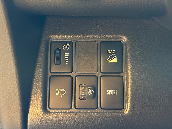 Toyota RAV4 19 of 23