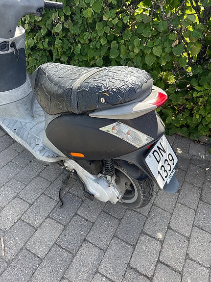 Piaggio ZIP 50 5 of 5