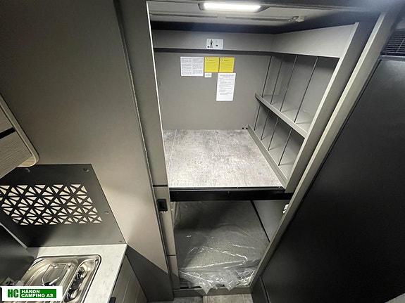 Challenger Sommer tilbud - Du sparer 176 600,- X250 OPEN EDITION AUTOMAT Fiat Ducato JTD 140 hk 2,2L auto, SUPERDEAL på denne. 17 of 24