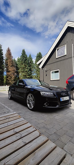 Audi A5 3 of 18