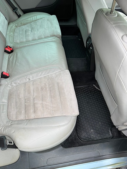 Volkswagen Passat 16 of 30