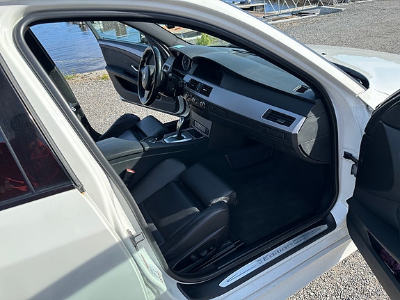 BMW 520d 10 of 30