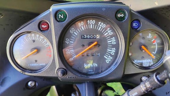 Kawasaki Ninja 250 R 9 of 14