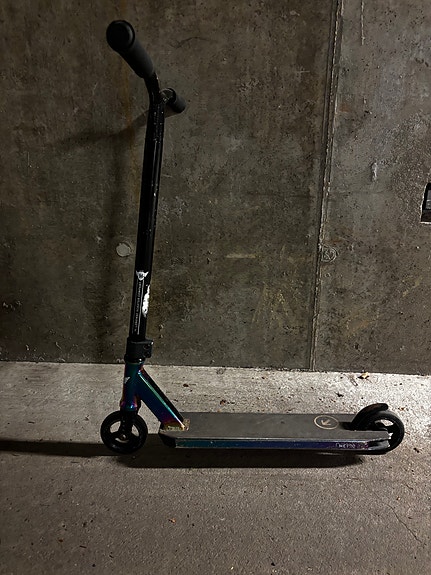 Product image 2 of 9