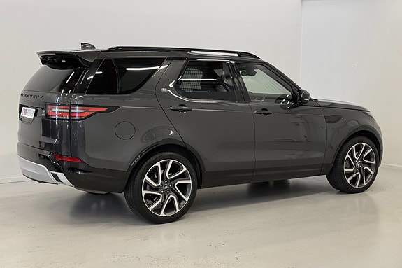 Land Rover Discovery 7 of 30