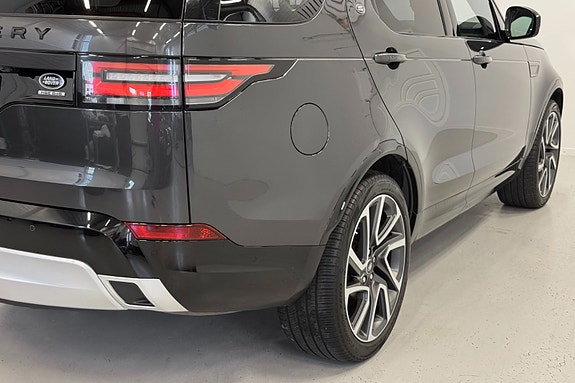 Land Rover Discovery 8 of 30
