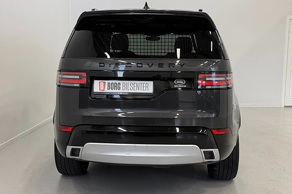 Land Rover Discovery 9 of 30