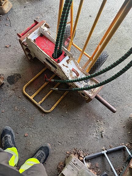 Kobelco SK10SR-2E 3 of 5