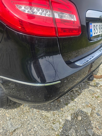Mercedes-Benz B180 5 of 5