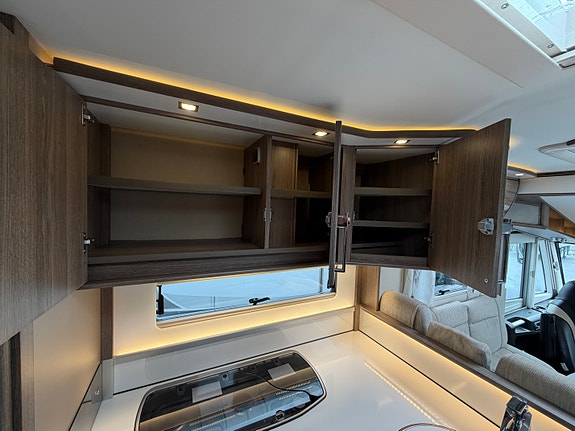 Bilde 20 av KABE ROYAL 810 LXL