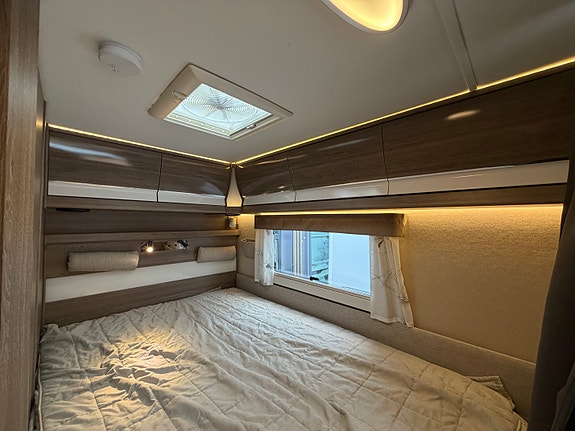 Bilde 31 av KABE ROYAL 810 LXL
