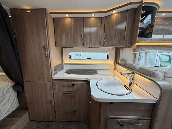 Bilde 17 av KABE ROYAL 810 LXL