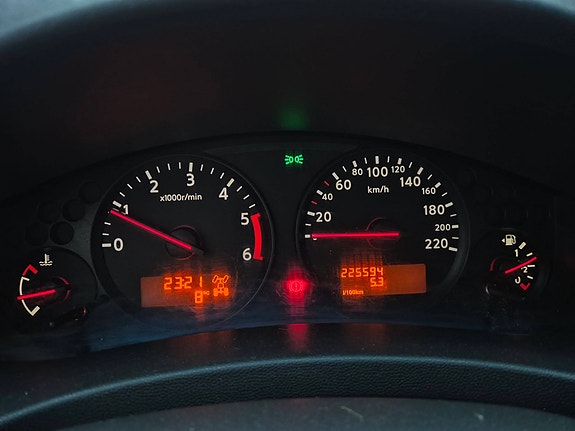 Nissan Navara 9 of 16