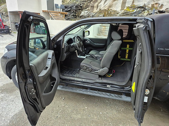 Nissan Navara 6 of 16