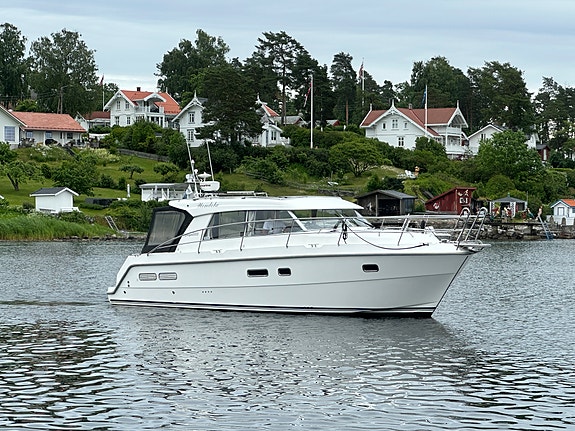 Saga 365, 2013 modell, Yanmar 466hk, topp utstyrt og en eiers båt. 2 of 5