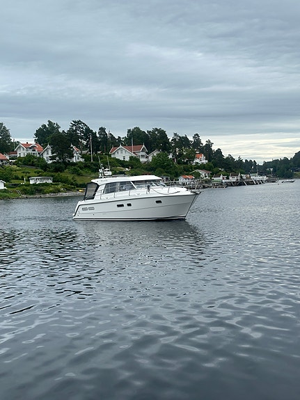 Saga 365, 2013 modell, Yanmar 466hk, topp utstyrt og en eiers båt. 3 of 5