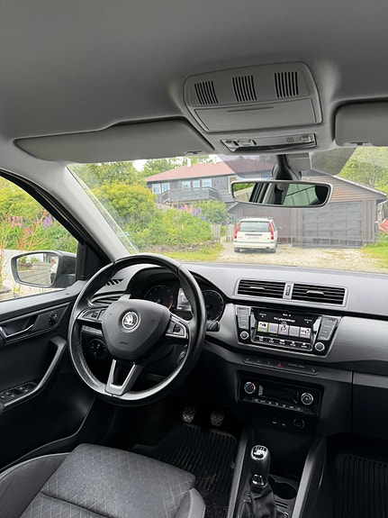 Skoda Fabia 16 of 19