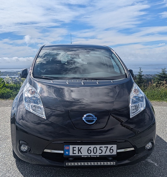 Nissan Leaf 6 of 26