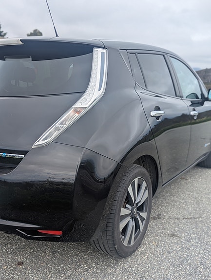 Nissan Leaf 26 of 26