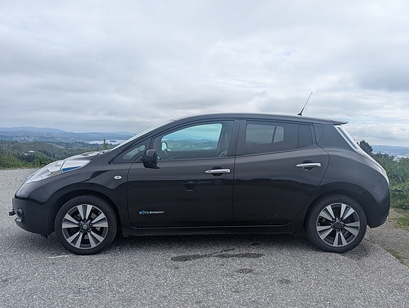 Nissan Leaf 18 of 26