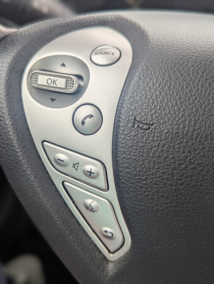 Nissan Leaf 12 of 26